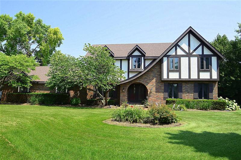 Tudor Home For Sale in Hedgerow Farms, St Charles IL 60175
